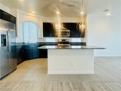 6433 Amberleaf Way, Las Vegas, NV 89118 - photo 4