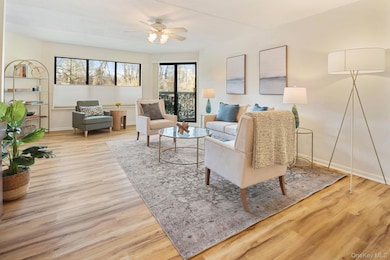 High Point of Hartsdale unit 305, Hartsdale, NY 10530 - photo 6