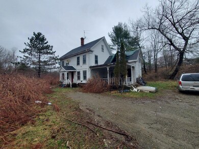 4-27-25 90 East Main St Searsport 021