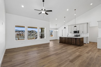 1139 S 4475 W, Clearfield, UT 84015 - photo 6