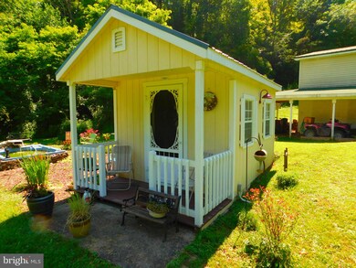 2403 Limestone Rd, Keyser, WV 26726 - photo 5