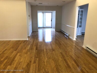 2 Berkshire Ct, Red Bank, NJ 07701 - photo 5