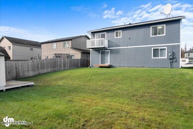 32-Backyard_ELI05992