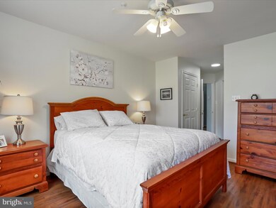 2100 Yates Dr unit 1D, Frederick, MD 21702 - photo 5