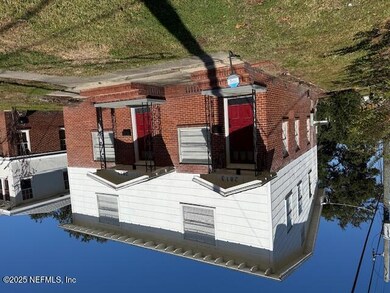 2813 College St, Jacksonville, FL 32205 - photo 2