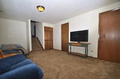 731 Elaine Rd, Columbus, OH 43213 - photo 7