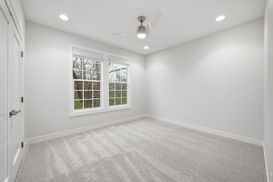 16387 Boston Commons Cir, Clive, IA 50325 - photo 4