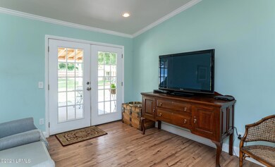 DSC02247-1.jpg-SMALL