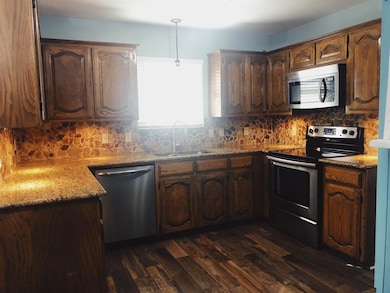 411 W Oak St, Wylie, TX 75098 - photo 6