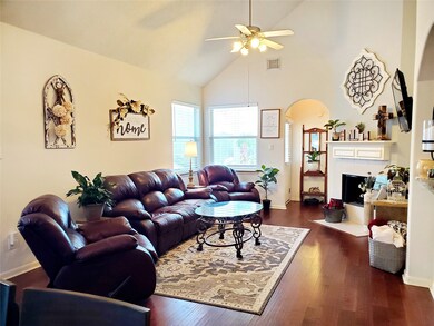 15838 Collinsville Dr, Tomball, TX 77377 - photo 3