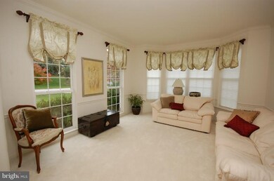 10714 Vista Rd, Columbia, MD 21044 - photo 3