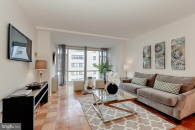 Dupont East Condominium unit 704, Washington, DC 20036 - photo 2