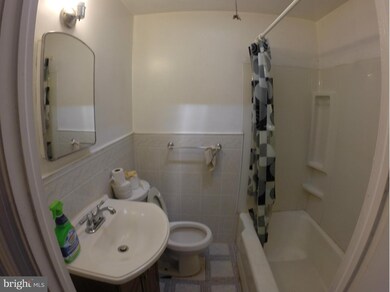 4463 Eldone Rd, Baltimore, MD 21229 - photo 6