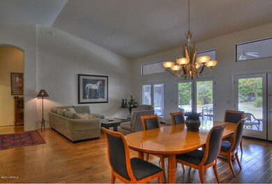 Wonderful Entertaining Space