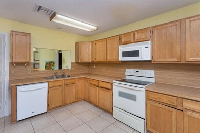 1207_E_Campbell_Ave_06