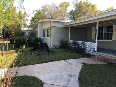 508 9th St, Carrabelle, FL 32322 - photo 3