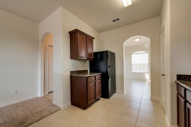 15239 Crescent Brookfield Dr, Humble, TX 77396 - photo 3