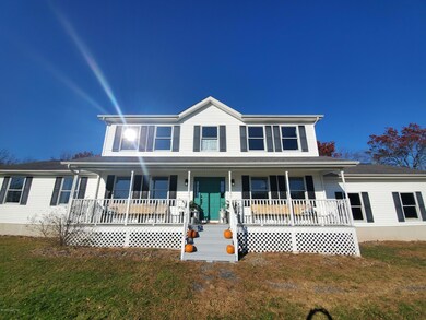 2754 Rising Hill Dr, Saylorsburg, PA 18353 - photo 2