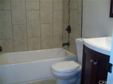 1665 E 122nd St, Los Angeles, CA 90059 - photo 5