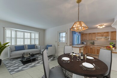 228 Tanoak Ln, Naperville, IL 60540 - photo 4