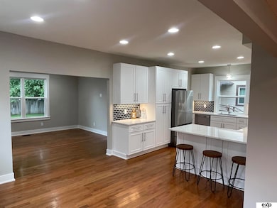 Large eat-in kitchen