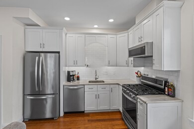44 W Eagle St unit 1, Boston, MA 02128 - photo 4