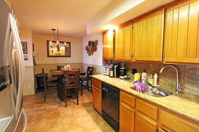 136 Lamped Loop unit A, Staten Island, NY 10314 - photo 7