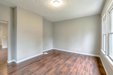 123 N Warren Ave, Columbus, OH 43204 - photo 3