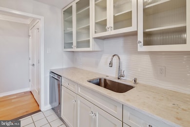 The Devon Condo unit 1403, Wilmington, DE 19806 - photo 4