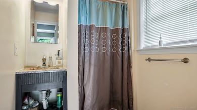 1371 Old North Colony Rd, Meriden, CT 06450 - photo 7