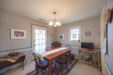 Roxbury Rd Condo-3
