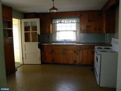 1315 Natalie Rd, Phoenixville, PA 19460 - photo 7