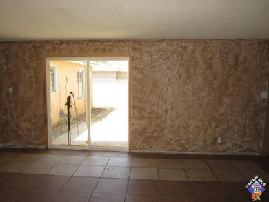 37836 10th St E, Palmdale, CA 93550 - photo 4