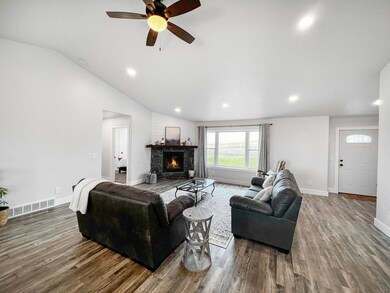 53 Stone Mill Ln, Great Falls, MT 59405 - photo 5