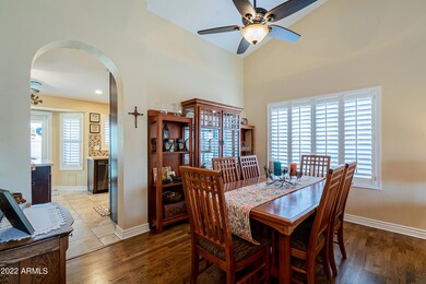Dining Roomo