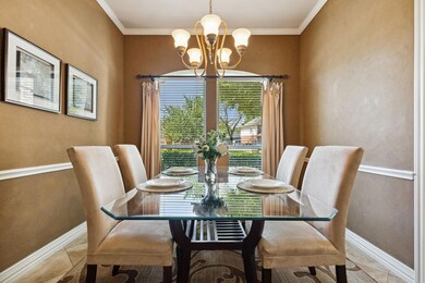 110 Marseille Dr, Hurst, TX 76054 - photo 5