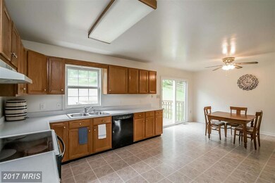 712A Tritapoe Dr, Knoxville, MD 21758 - photo 5