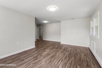 153 Fox Glove Run, Toms River, NJ 08755 - photo 6