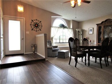 1723 Bridle Way Blvd, Columbus, IN 47201 - photo 4