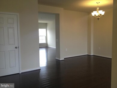 43609 Helmsdale Terrace unit 43609, Chantilly, VA 20152 - photo 4