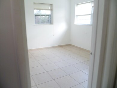 5541 N Lewis Rd, West Palm Beach, FL 33415 - photo 7