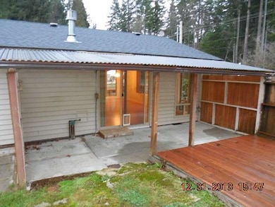 18610 Marine Dr, Stanwood, WA 98292 - photo 5