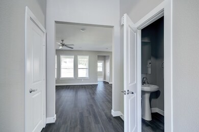 14 Cloverleaf Ct, Magnolia, TX 77355 - photo 3