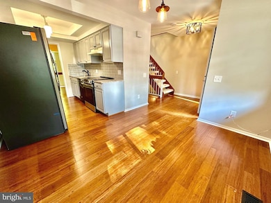 1526 Scandia Cir, Reston, VA 20190 - photo 3