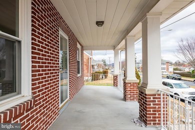 1417 Brooke Blvd, Reading, PA 19607 - photo 4