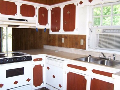 308 Azalea Dr, Eufaula, AL 36027 - photo 5