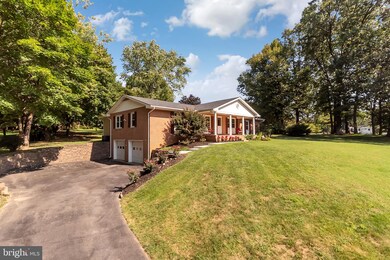 5927 Grace Lee Ave, Sykesville, MD 21784 - photo 3