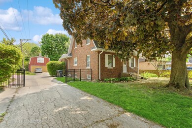 651 Judge Ave, Waukegan, IL 60085 - photo 2