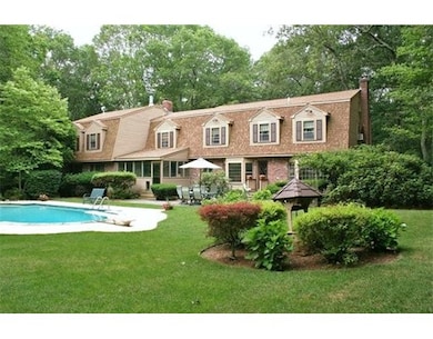 124 Bogastow Brook Rd, Sherborn, MA 01770 - photo 2