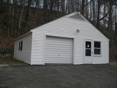 garage 2